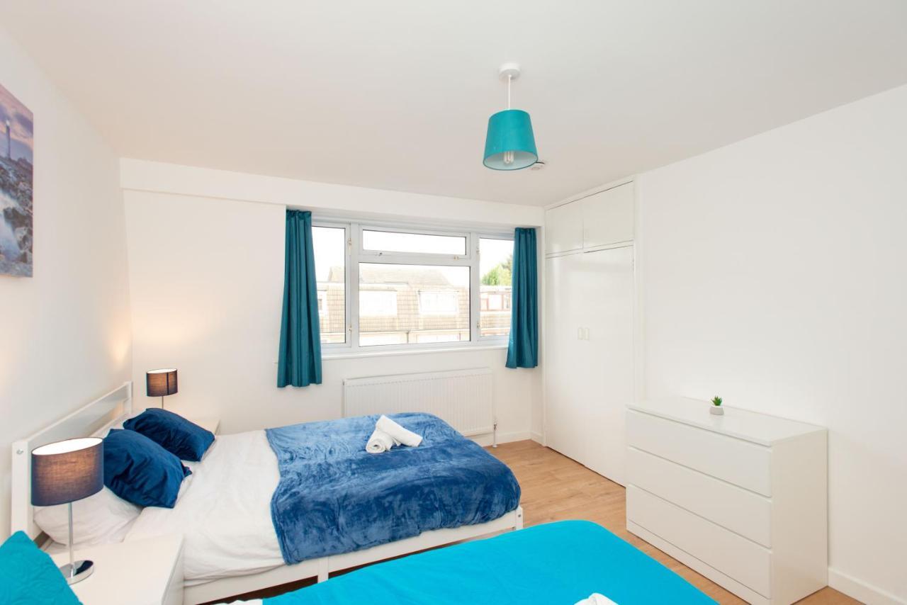 Stunning Four Bedroom House Close To Excel, O2 & Central London With Free Parking Luaran gambar